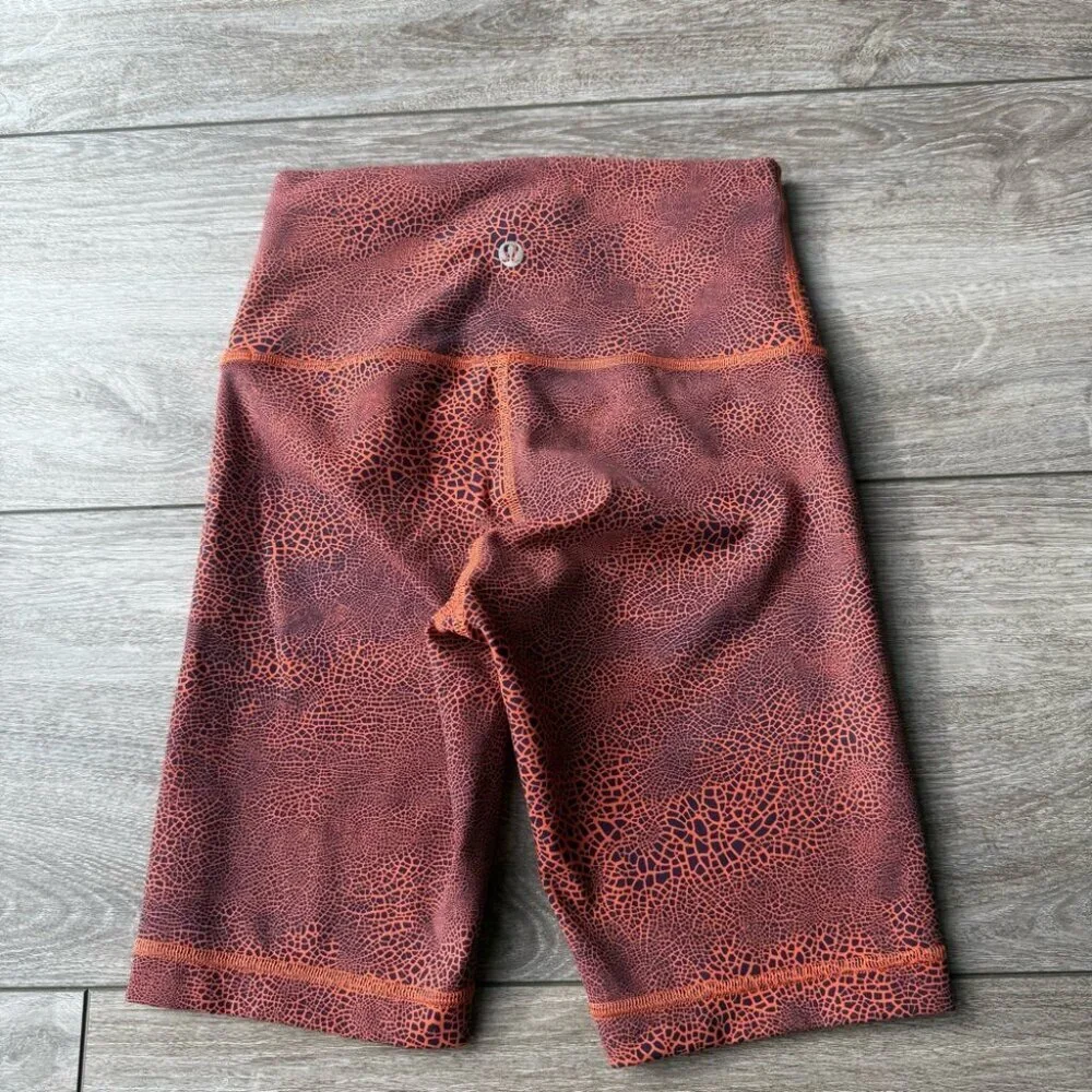 lululemon athletica excellent preowned